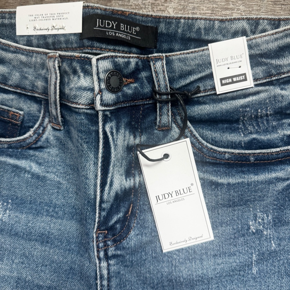 Judy Blue NEW JB150030 Bermuda Jean Shorts Size S High Waist Medium Blue Frayed - Picture 2 of 6
